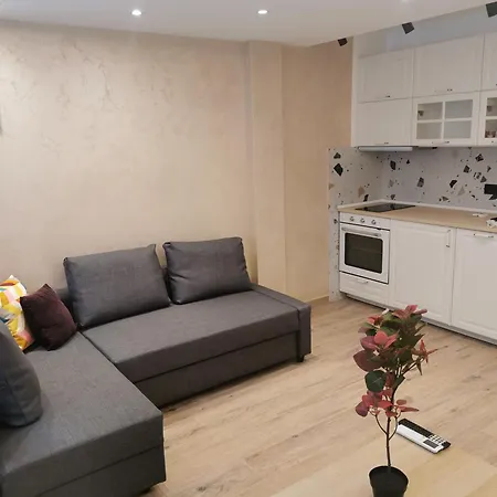 Airport Nest Belgrade Apartment Exterior photo