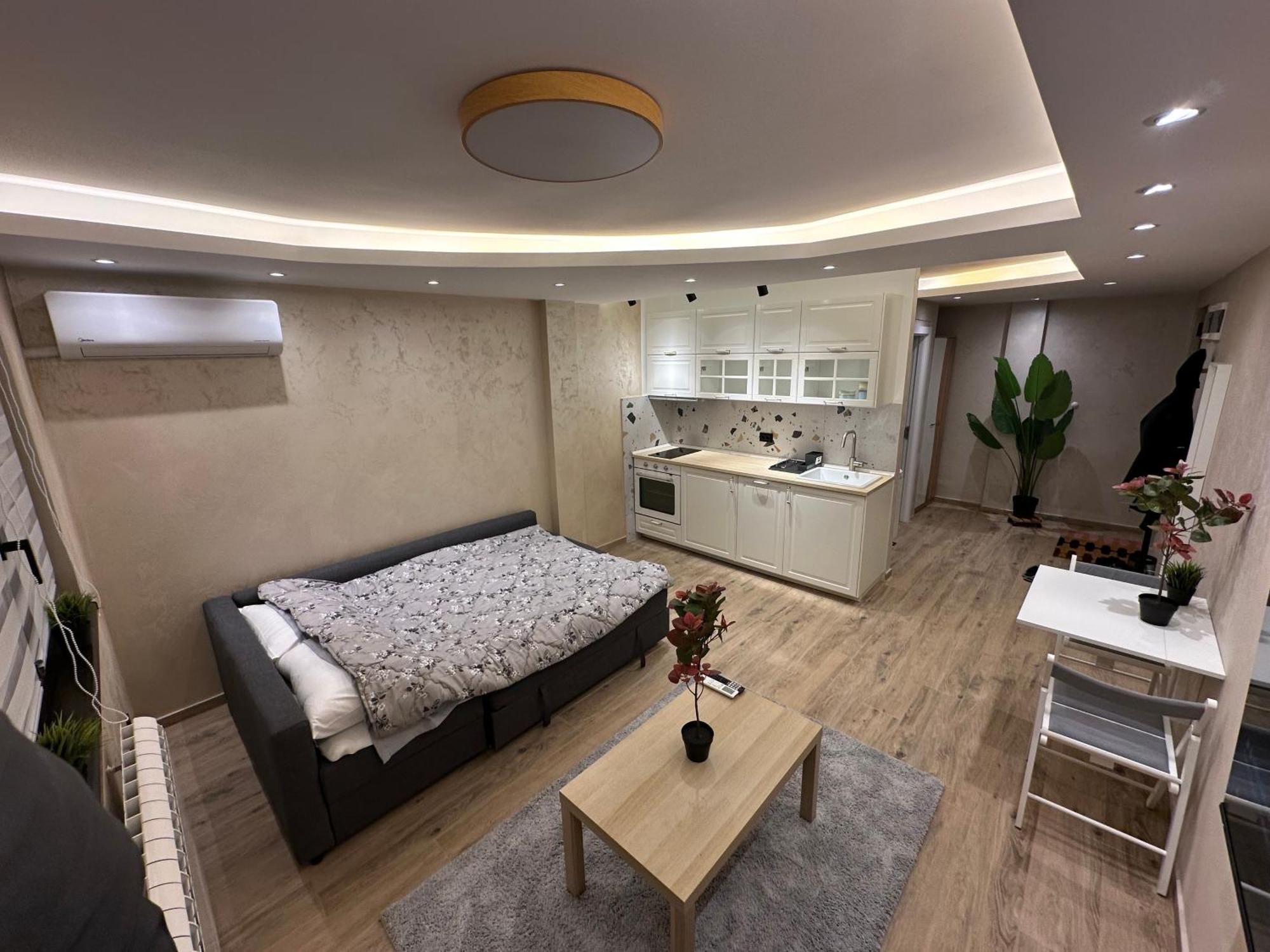 Airport Nest Apartment *